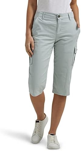 Lee Women's Flex-to-go Mid-Rise 17" Cargo Skimmer Capri Pant